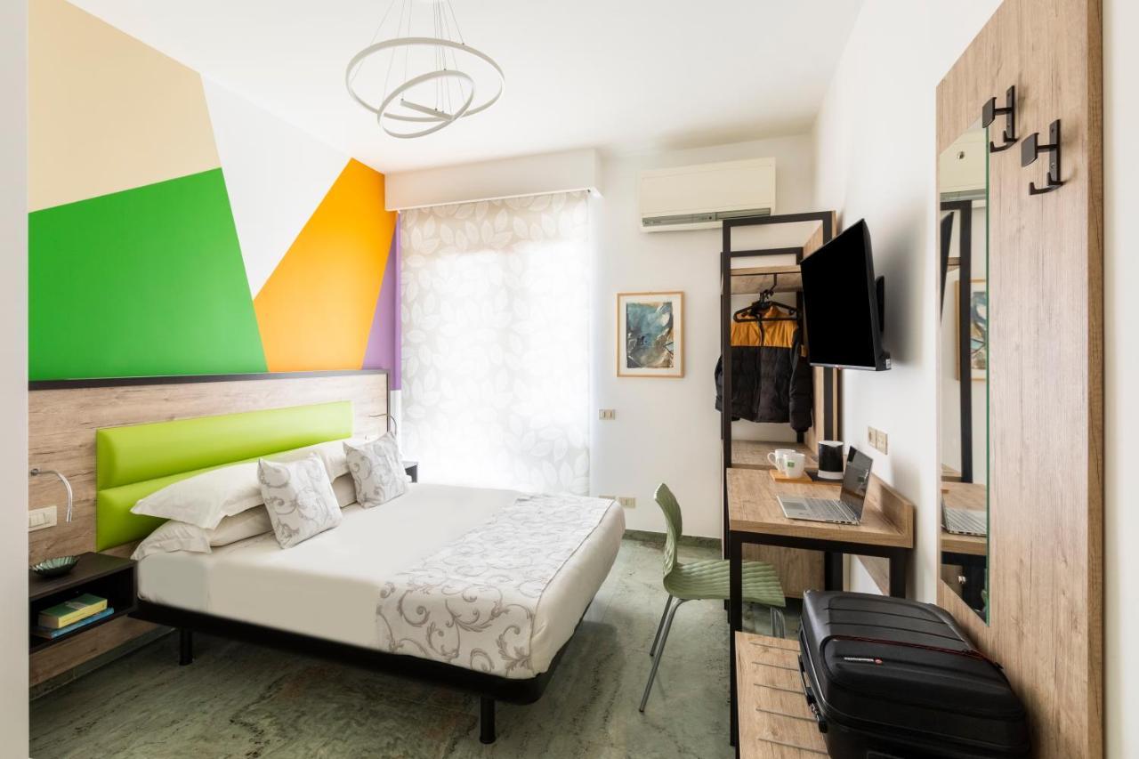 La Riviere Guesthouse Trastevere โรม ภายนอก รูปภาพ